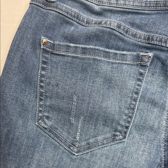 Inc Boyfriend Women's Blue Jeans Regular Fit Size 10 - Picture 10 of 12